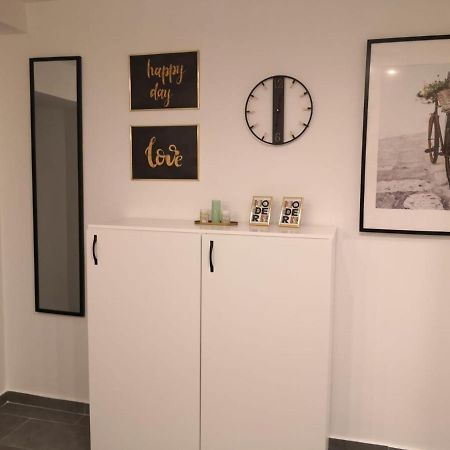 Bibi Zahumska Apartman Белград Екстер'єр фото
