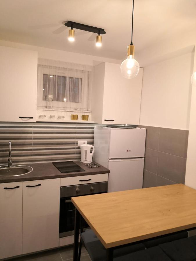 Bibi Zahumska Apartman Белград Екстер'єр фото